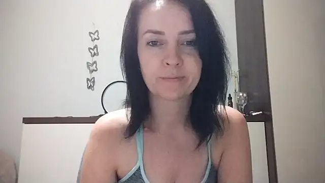 Show modela JenniferAlone na web-kameri
