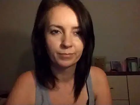 JenniferAlone's Live XXX Chat