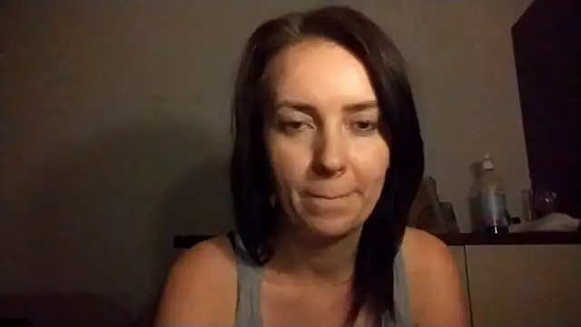 JenniferAlone's Webcam Show
