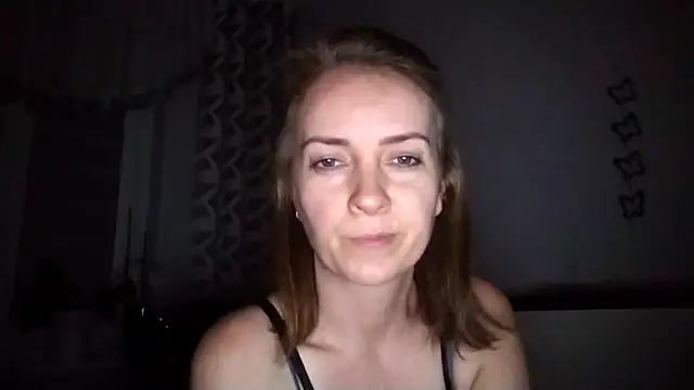 JenniferAlone's Live XXX Chat
