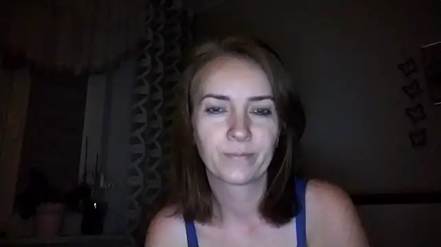 JenniferAlone's Live XXX Chat
