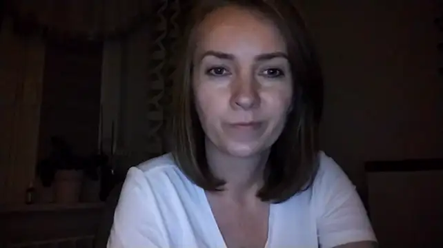 JenniferAlone's Live XXX Chat