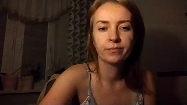 Chat +18 de JenniferAlone ao vivo