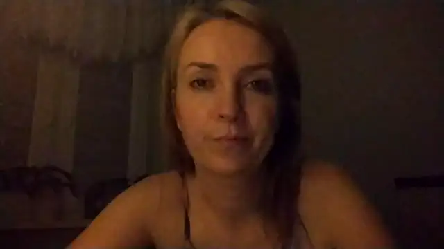 JenniferAlone's Live XXX Chat