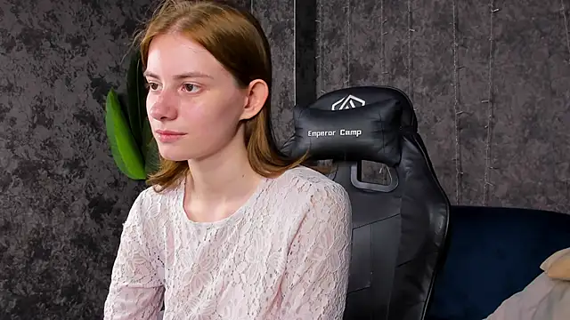 Lilli_Rivera Chat XXX in diretta