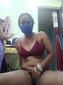 Show de Simi-hot-boudi na webcam