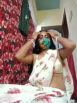 Simi-hot-boudi Adlı Modelin Web Kamerası Şovu