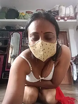 Simi-hot-boudi's Webcam Show