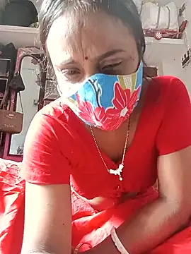Simi-hot-boudi 网络视讯表演
