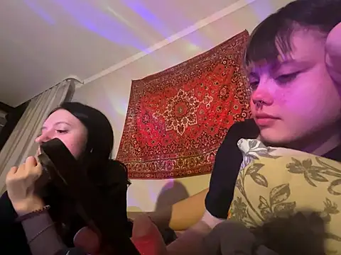 הופעת וובקאם של Catherine19Hunt