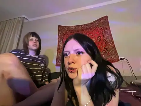 Catherine19Hunt: διαδικτυακό σόου στην κάμερα