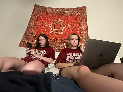 Catherine19Hunt Show in webcam