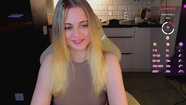 blonde_kellyy 라이브 XXX 채팅
