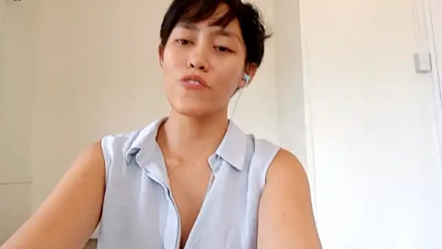 PhuongTurpin Pertunjukan Webcam