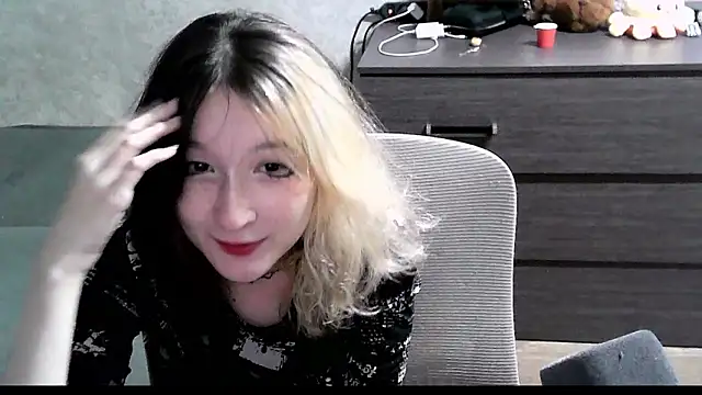 Lilfain_baby's Live XXX Chat