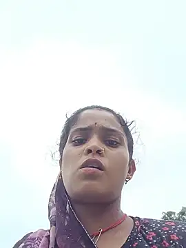 הופעת וובקאם של Hot_dia92
