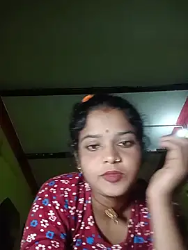 Show modela Hot_dia92 na web-kameri