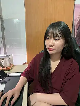 QuynhAnh99 Show Webcam