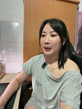 QuynhAnh99 网络视讯表演