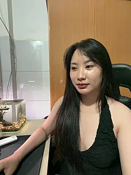 Czat XXX na żywo – QuynhAnh99