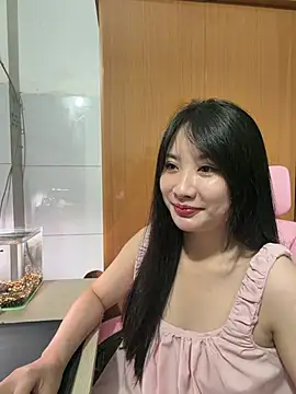 Czat XXX na żywo – QuynhAnh99