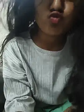Virgin_girl_099's Live XXX Chat