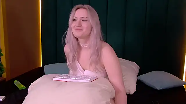KimMooney's Webcam Show