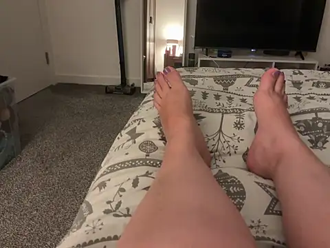 CurvyEllaX 现场XXX聊天