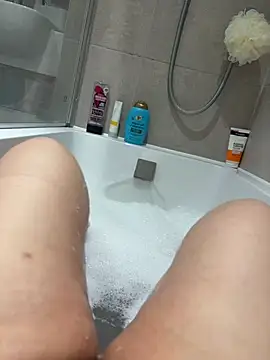 CurvyEllaXのライブXXXチャット