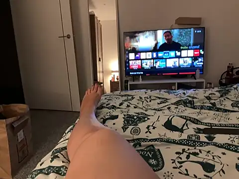 CurvyEllaX Live XXX-Chat