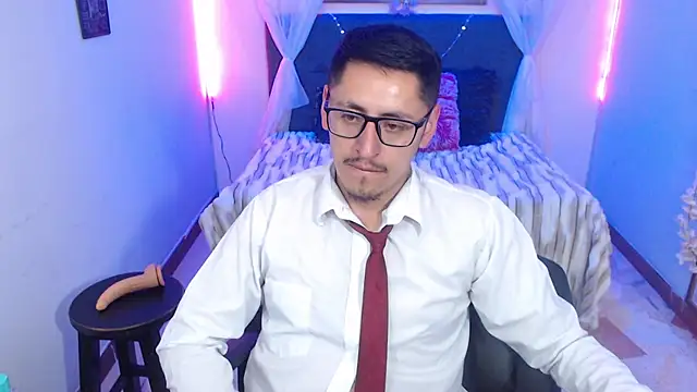 Alexx_levi webcam show