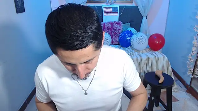 Alexx_levi Webcam Show