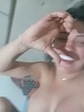 Show de Milabri na webcam
