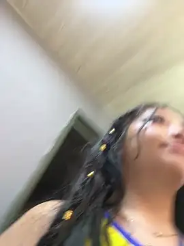 BarbieBonnet 现场XXX聊天