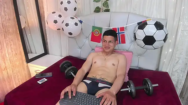 Tony_Zackk – webcam-show