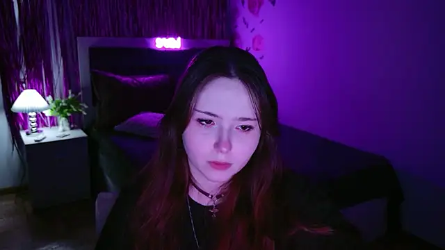 AliceFervent Chat XXX in diretta