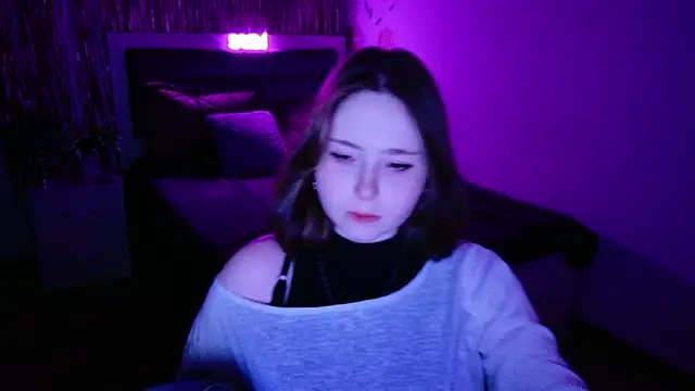 AliceFervent XXX чат на  живо