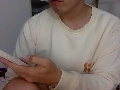 KennnT0618 在線直播表演