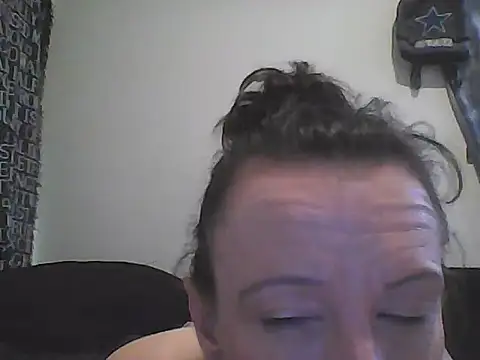 Pokazy przed kamerką – Calissweetestchick_1M