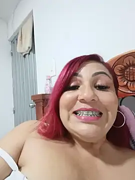 Agata_Traviesa 即時 XXX 聊天