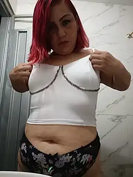 Agata_Traviesa Adlı Modelin Canlı XXX Sohbeti