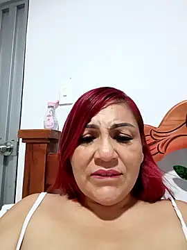 Show de Agata_Traviesa na webcam