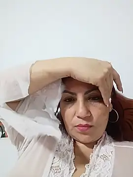 Agata_Traviesa 网络视讯表演