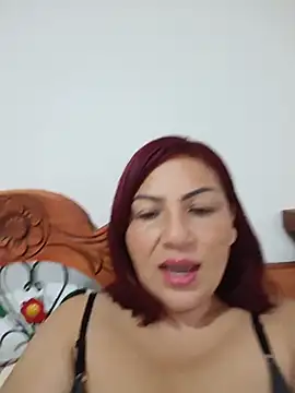 Agata_Traviesa Chat XXX live