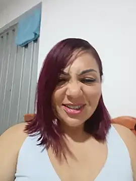 Chatroom XXX en direct de Agata_Traviesa