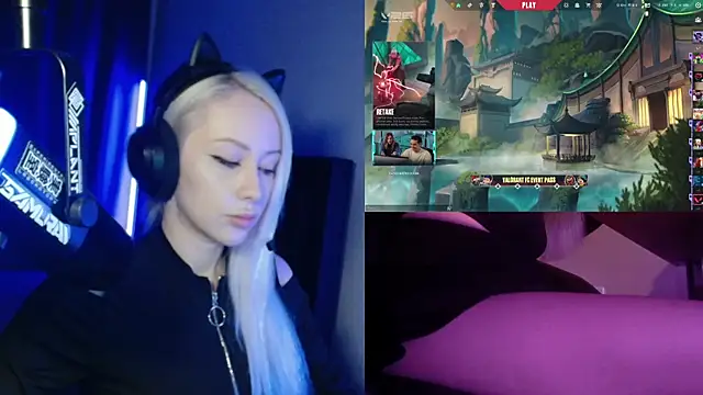 roxxyrowe élő XXX-chatje