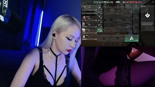 แชท XXX สดของ roxxyrowe