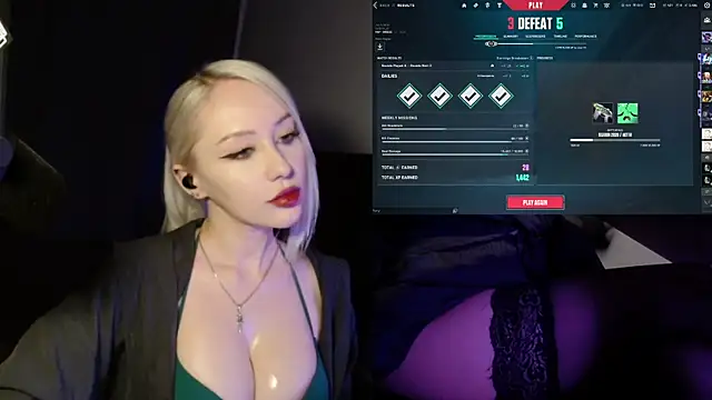 roxxyrowe's Webcam Show