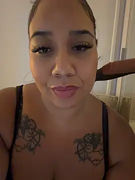 GoddessBritishBBW – webcam-show