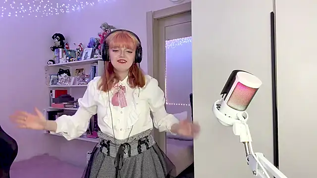 CutieSiesta's Webcam Show